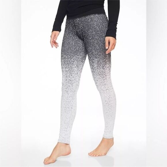 Athleta Flurry Base Layer Ombre Leggings Ribbed Black & White High Rise! - Picture 1 of 11